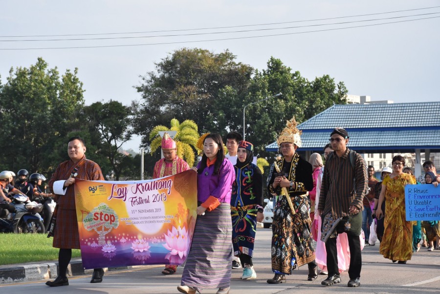 Thai Traditional Heritage: PSU Loy Krathong Festival 2019